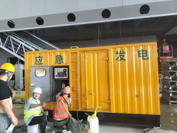 庆城怎样判断空气滤清器是否需要更换？